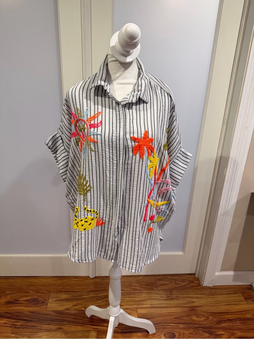 Made in Italy- Hera Button Down Shirt